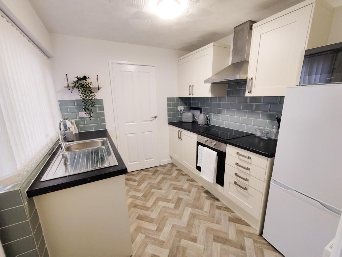 3Br-St Johns Hse-Free Parking-Workers-Kitchen-Wifi-Dog Friendly Appartement Doncaster Buitenkant foto