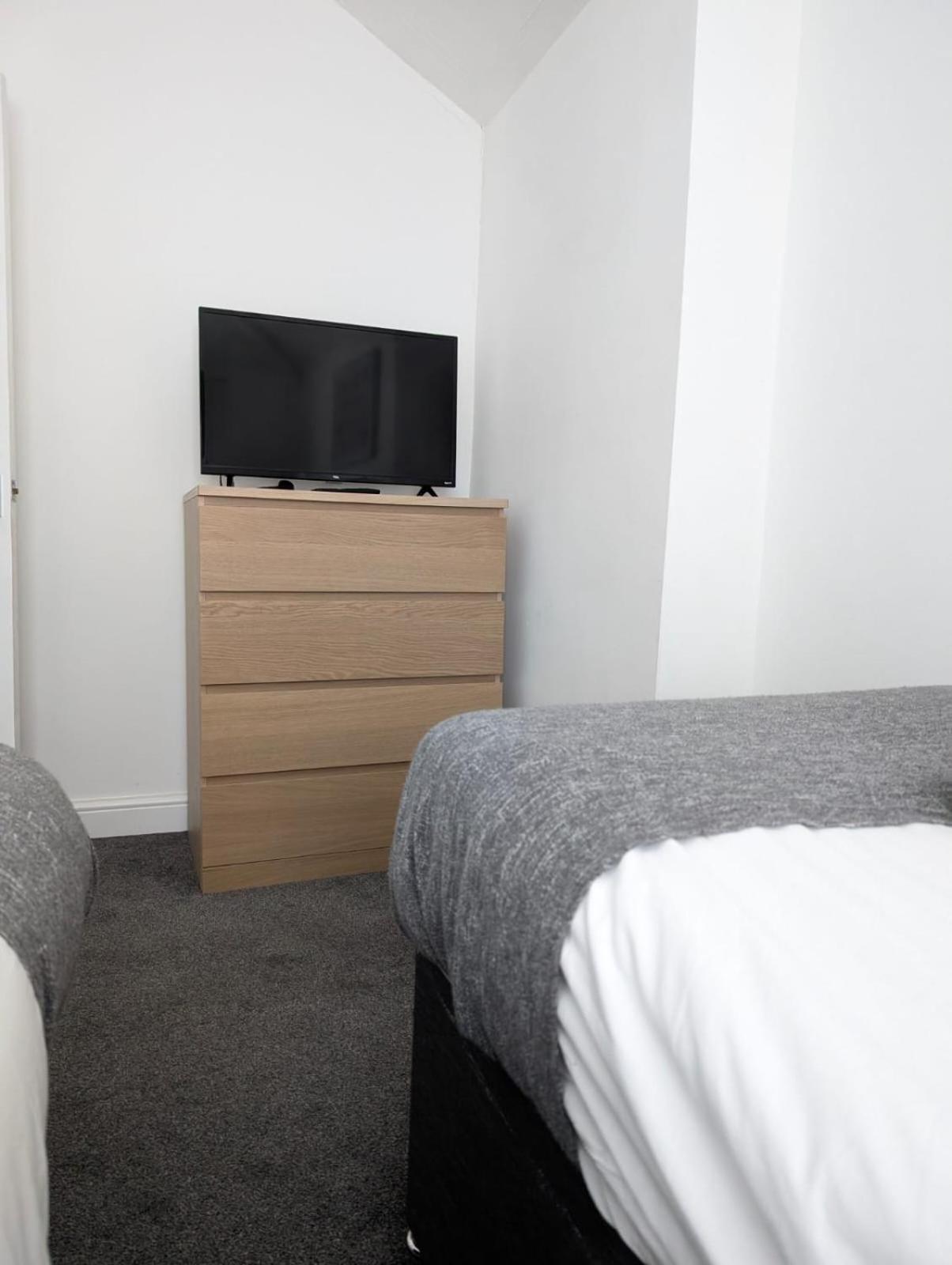 3Br-St Johns Hse-Free Parking-Workers-Kitchen-Wifi-Dog Friendly Appartement Doncaster Buitenkant foto