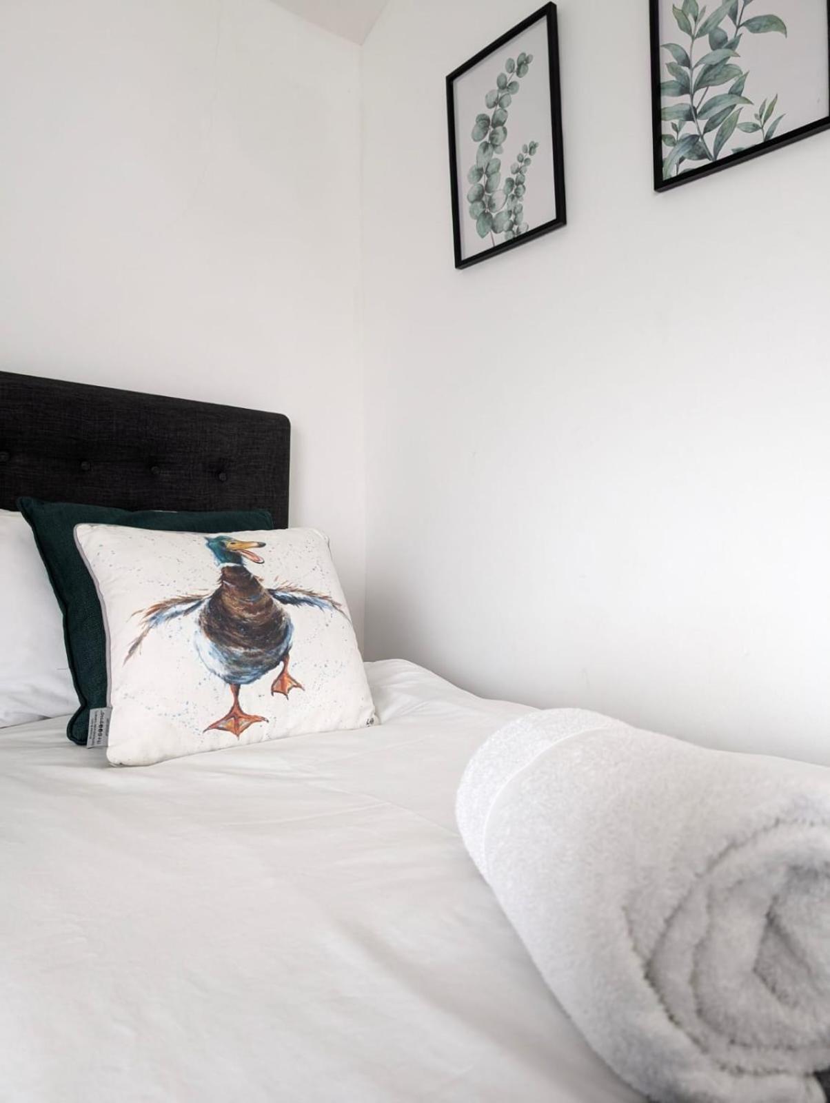 3Br-St Johns Hse-Free Parking-Workers-Kitchen-Wifi-Dog Friendly Appartement Doncaster Buitenkant foto