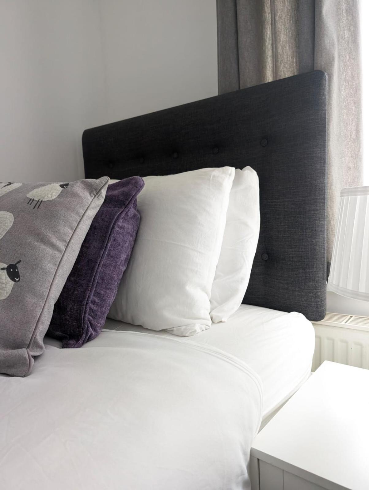 3Br-St Johns Hse-Free Parking-Workers-Kitchen-Wifi-Dog Friendly Appartement Doncaster Buitenkant foto