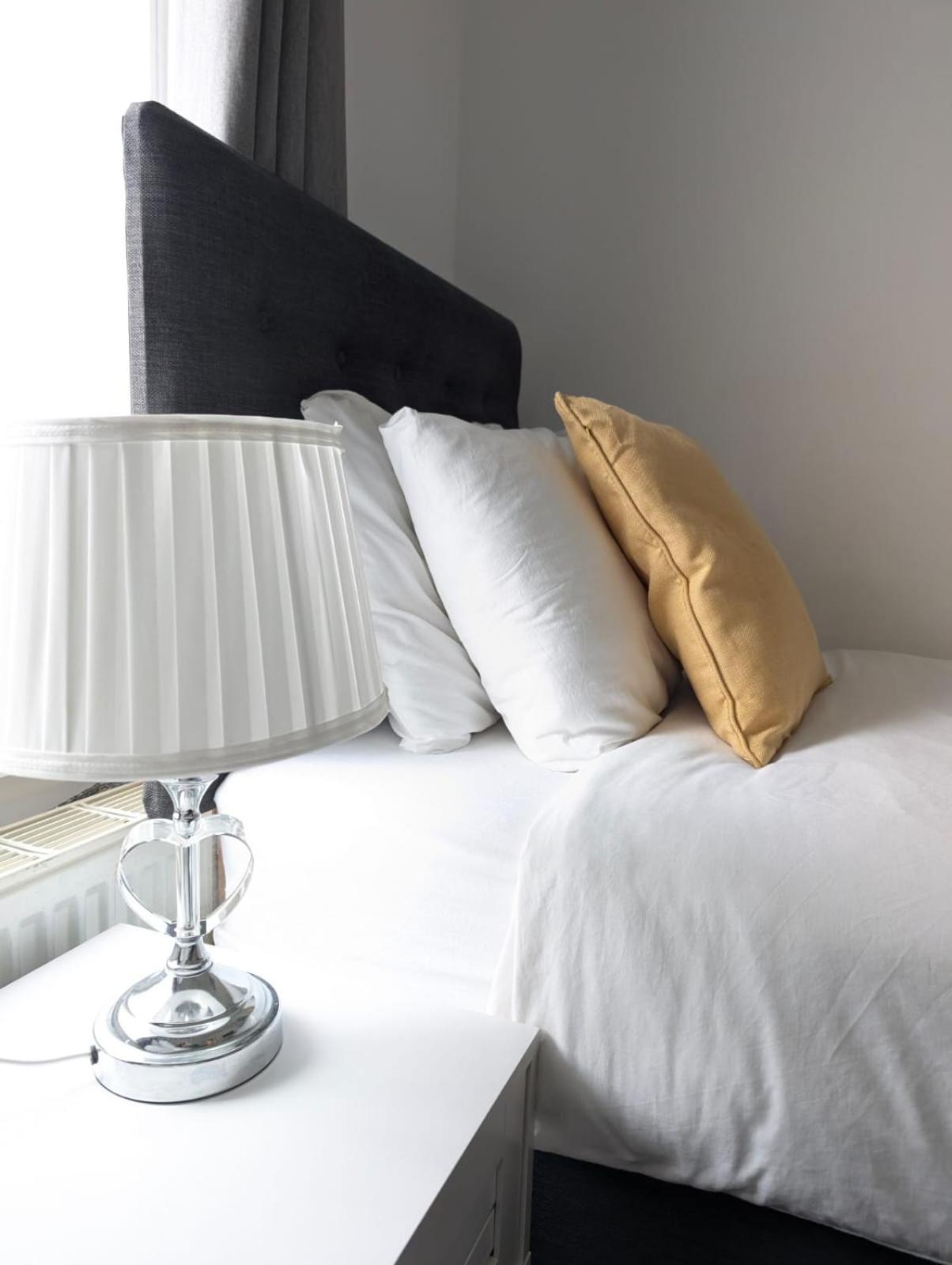 3Br-St Johns Hse-Free Parking-Workers-Kitchen-Wifi-Dog Friendly Appartement Doncaster Buitenkant foto