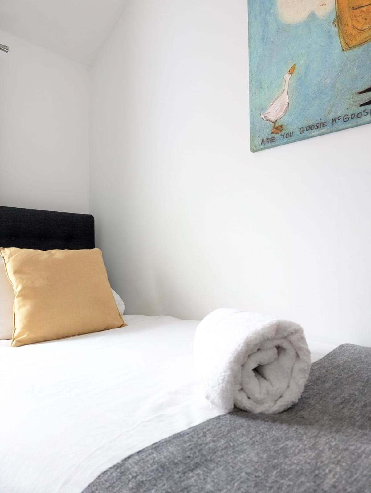 3Br-St Johns Hse-Free Parking-Workers-Kitchen-Wifi-Dog Friendly Appartement Doncaster Buitenkant foto