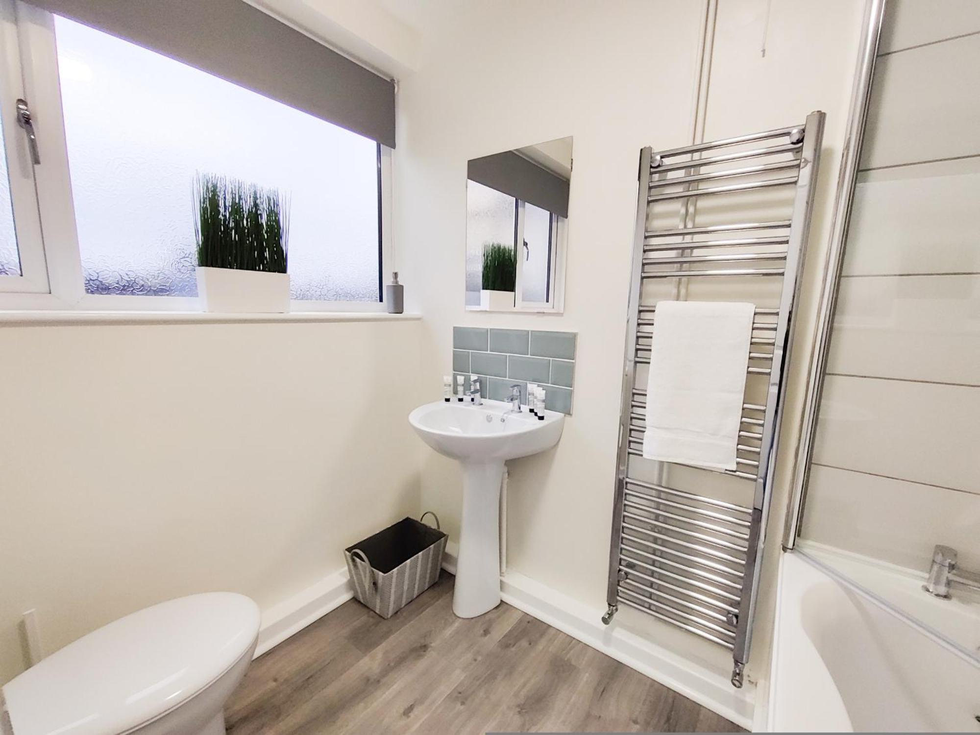 3Br-St Johns Hse-Free Parking-Workers-Kitchen-Wifi-Dog Friendly Appartement Doncaster Buitenkant foto