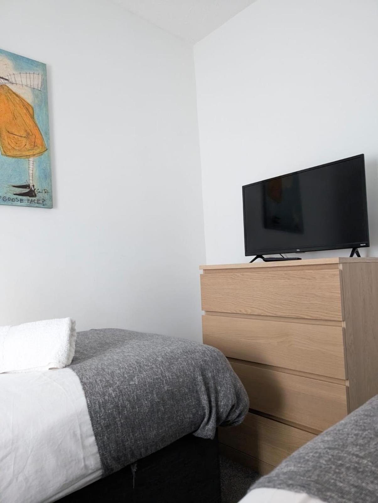 3Br-St Johns Hse-Free Parking-Workers-Kitchen-Wifi-Dog Friendly Appartement Doncaster Buitenkant foto